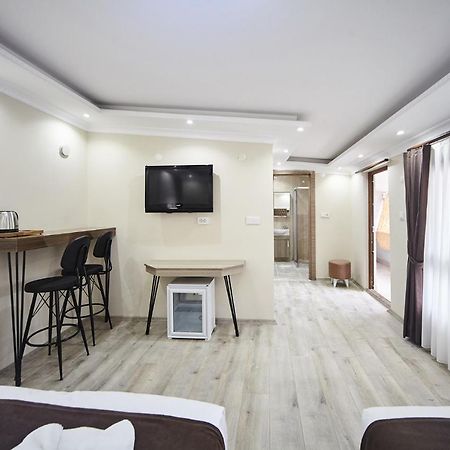 Luna Suites Taksim Istanbul Exterior photo